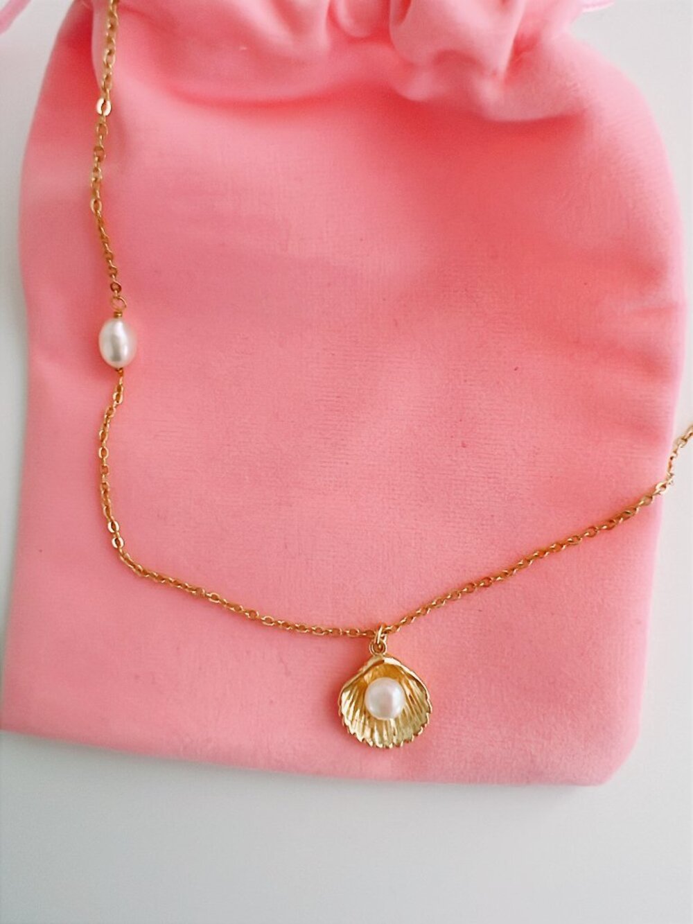 Flanerie Daphne 18K Gold Plated Pearl Shell Necklace